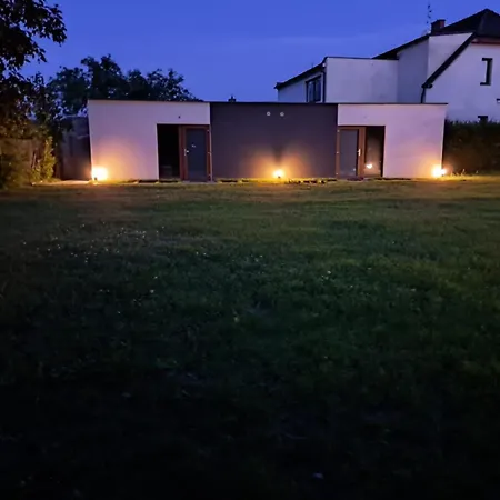 Zahradni Vekose アパート Hradec Králové